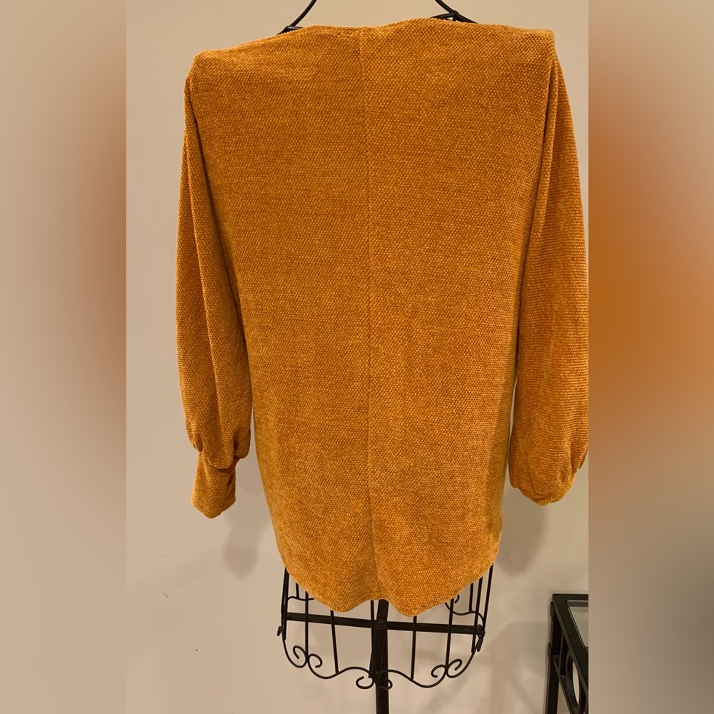 Sweater - Picture 2 of 3